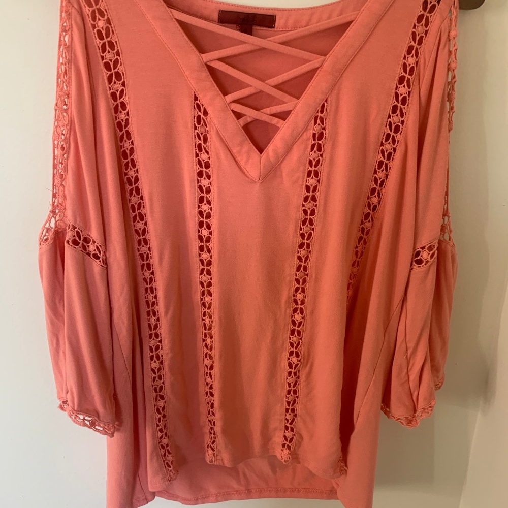 Buckle Boho Top - Picture 2 of 6